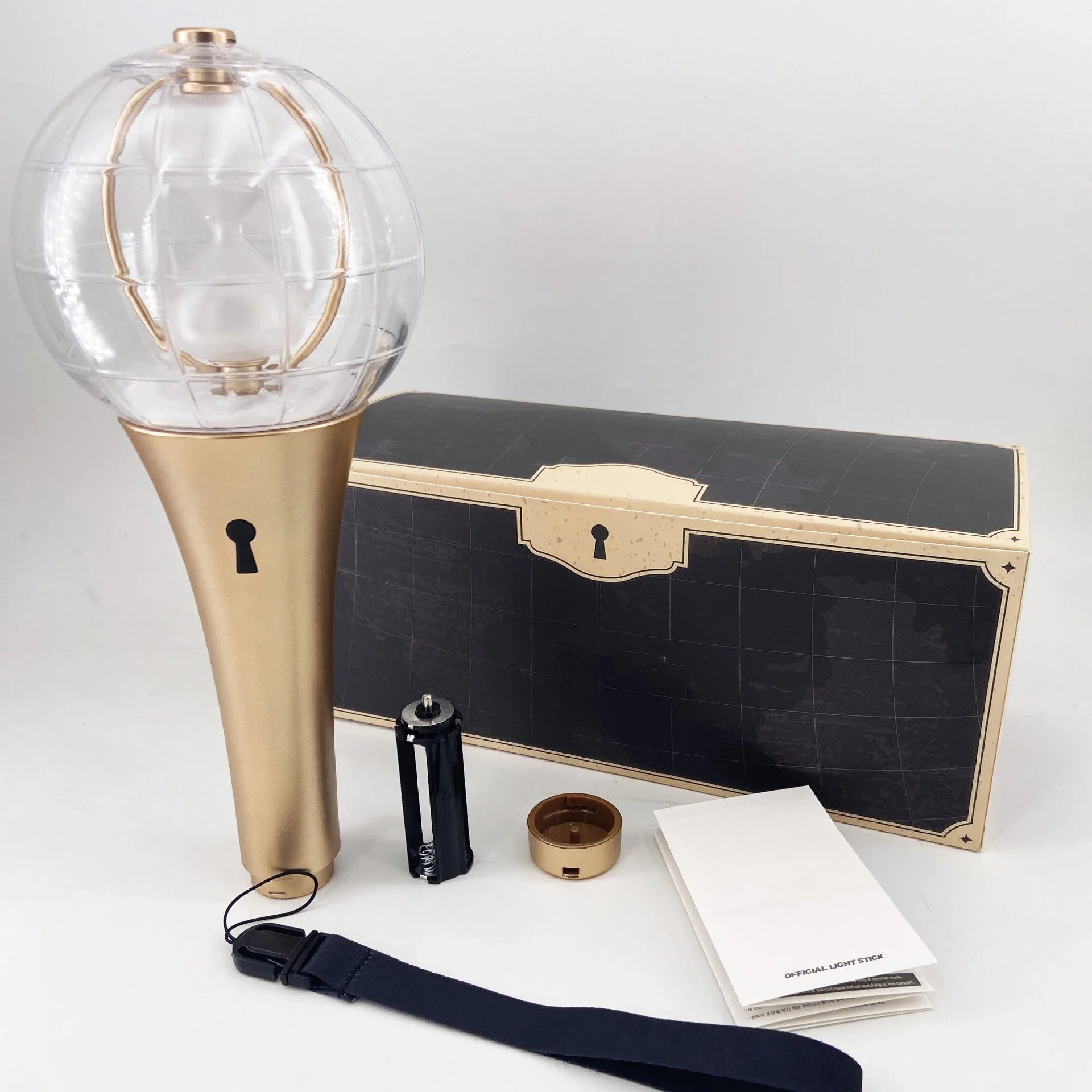 ATEEZ Lightstick Ver.1 / Ver.2 – Concert Globe Hand Lamp